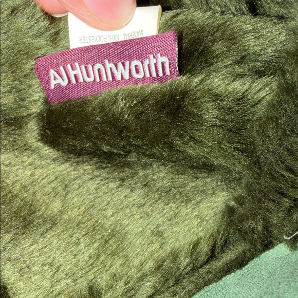 Green Bucket Hat - Picture 2 of 3